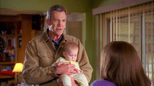 The Middle - S8E13: Ovary And Out