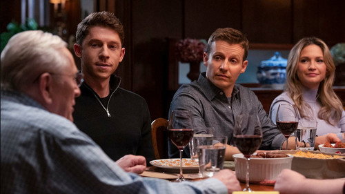 Blue Bloods - S12E20: Silver Linings