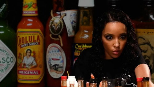 Hot Ones - S2E2: Tinashe Talks NFL Dances and 2015's Sexiest Songs While Eating Spicy Wings