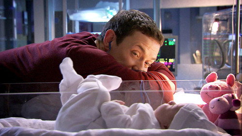 Holby City - S16E20: Anything You Can Do