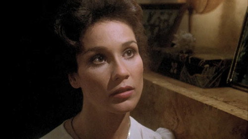 Magnum, P.I. - S2E6: Memories Are Forever (2)