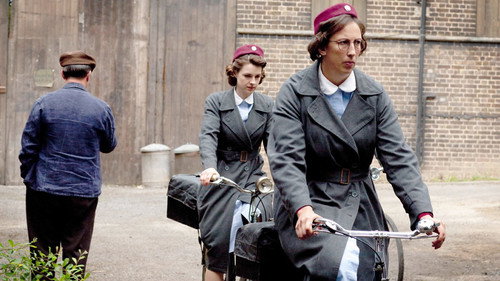 Call the Midwife - S2E1: Episode 1