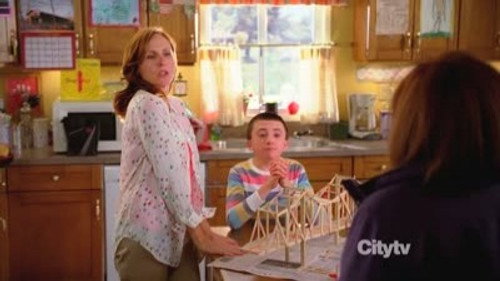 The Middle - S4E18: The Name