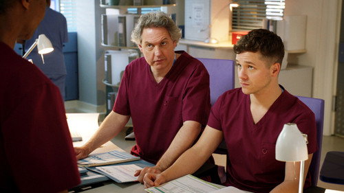 Holby City - S18E45: Little Acorns