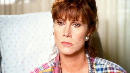 Knots Landing - S11E4: Close Call