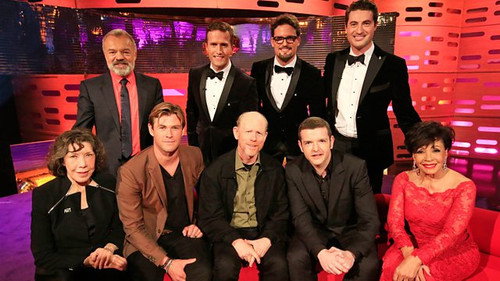 The Graham Norton Show - S18E10: Chris Hemsworth, Ron Howard, Lily Tomlin, Kevin Bridges, Blake, Dame Shirley Bassey