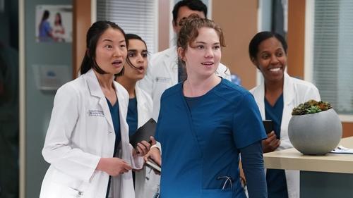 Grey's Anatomy - S19E11: Training Day