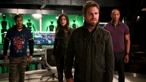 Arrow - S8E4: Present Tense