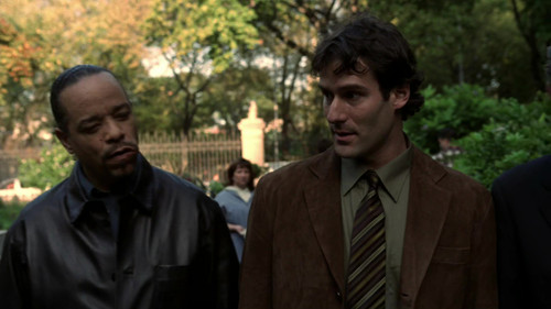 Law & Order: Special Victims Unit - S4E8: Waste