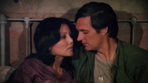 M*A*S*H - S6E7: In Love and War