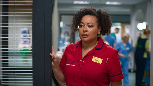 Casualty - S38E1: Aftermath