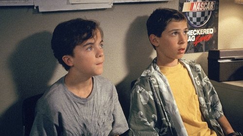 Malcolm in the Middle - S1E10: Stock Car Races