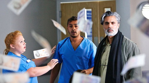 Casualty - S29E20: Front Line