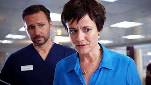 Holby City - S18E16: Kiss and Tell
