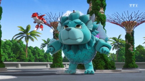 Super Wings - S6E24: Trouble in Tiny Town