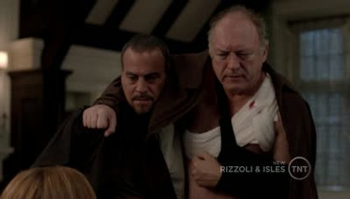 Rizzoli & Isles - S2E9: Gone Daddy Gone