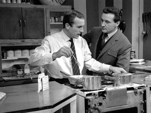 The Avengers - S1E17: Death on the Slipway