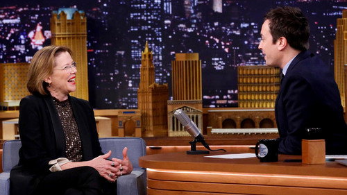 The Tonight Show Starring Jimmy Fallon - S1E13: Annette Bening, Norman Reedus, The Avett Brothers