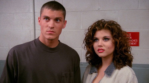 Beverly Hills, 90210 - S6E11: Offensive Interference