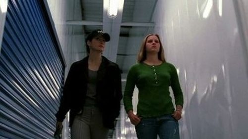 NCIS - S2E21: Hometown Hero