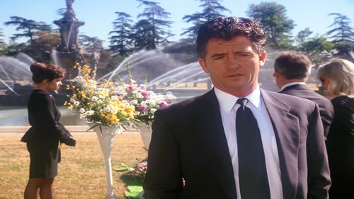 Dallas - S14E21: The Decline and Fall of the Ewing Empire