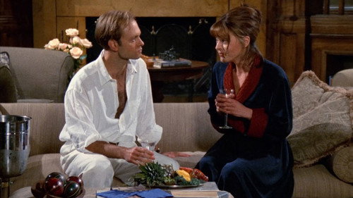 Frasier - S4E21: Daphne Hates Sherry