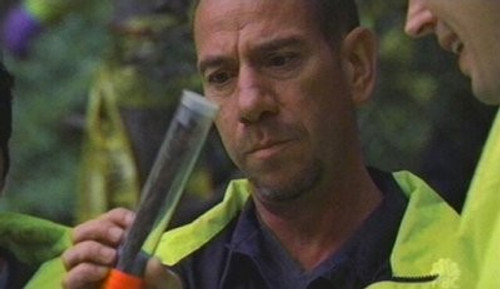 Crossing Jordan - S4E16: Skin and Bone