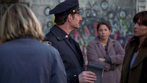 NYPD Blue - S10E16: Nude Awakening