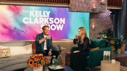 The Kelly Clarkson Show - S5E7: Sam Heughan, Jana Kramer