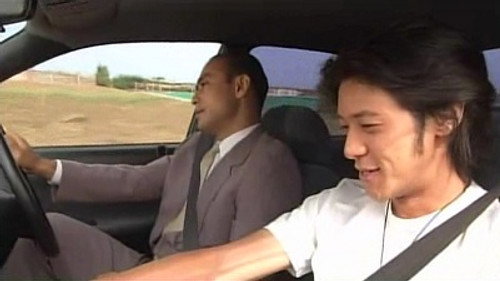 Kamen Rider - S10E33: Cooperation