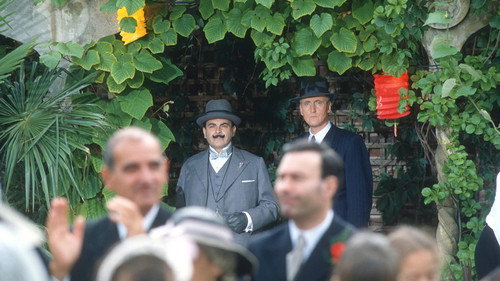 Agatha Christie's Poirot - S5E5: The Adventure of the Italian Nobleman