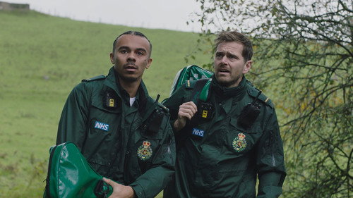 Casualty - S40E10: Siege Mentality
