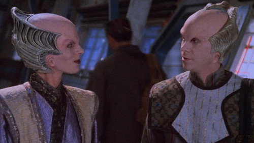 Babylon 5 - S1E5: The Parliament of Dreams