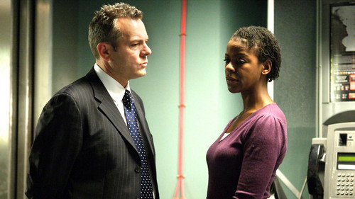 Casualty - S23E33: Someone to Watch Over Me