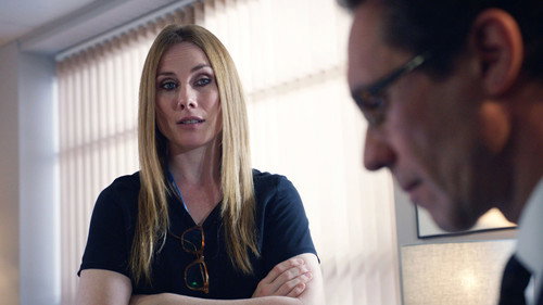Holby City - S18E15: Sins of Our Fathers