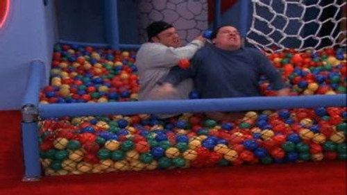The King of Queens - S6E18: Trash Talker