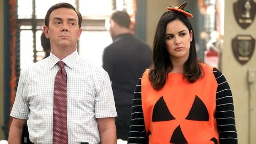 Brooklyn Nine-Nine - S7E11: Valloweaster