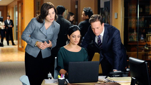 The Good Wife - S4E10: Battle of the Proxies