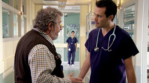 Holby City - S15E18: Spence's Choice (2)