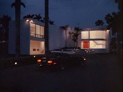 Miami Vice - S1E21: Evan