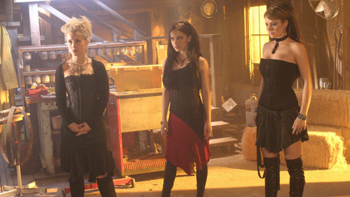 Smallville - S4E8: Spell
