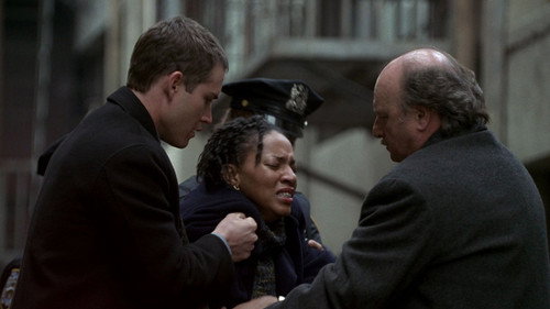 NYPD Blue - S9E13: Safari, So Good