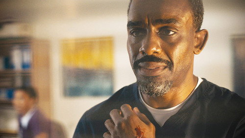 Casualty - S35E28: Escape