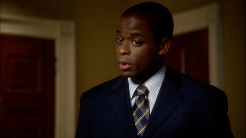The West Wing - S6E19: Ninety Miles Away