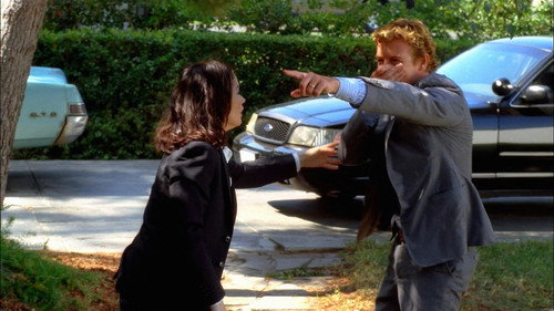 The Mentalist - S1E8: The Thin Red Line