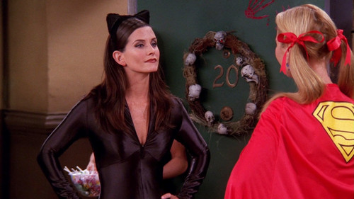 Friends - S8E6: The One with the Halloween Party