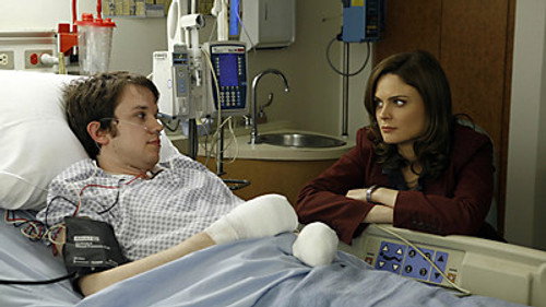 Bones - S3E15: The Pain in the Heart