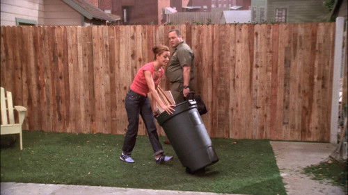 The King of Queens - S3E22: Swim Neighbors