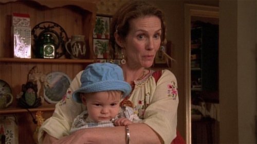 Malcolm in the Middle - S5E17: Polly in the Middle
