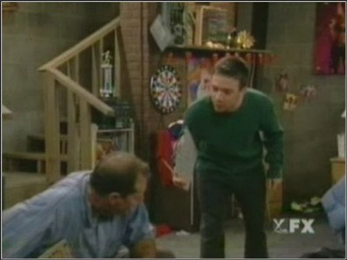 Married... with Children - S11E12: Grime and Punishment